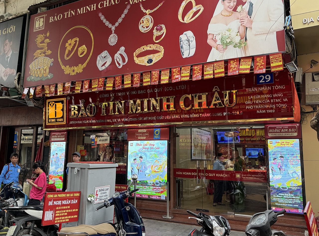 Bao Tin Minh Chau bi beu ten trong vu dung hai so sach ke toan hinh anh