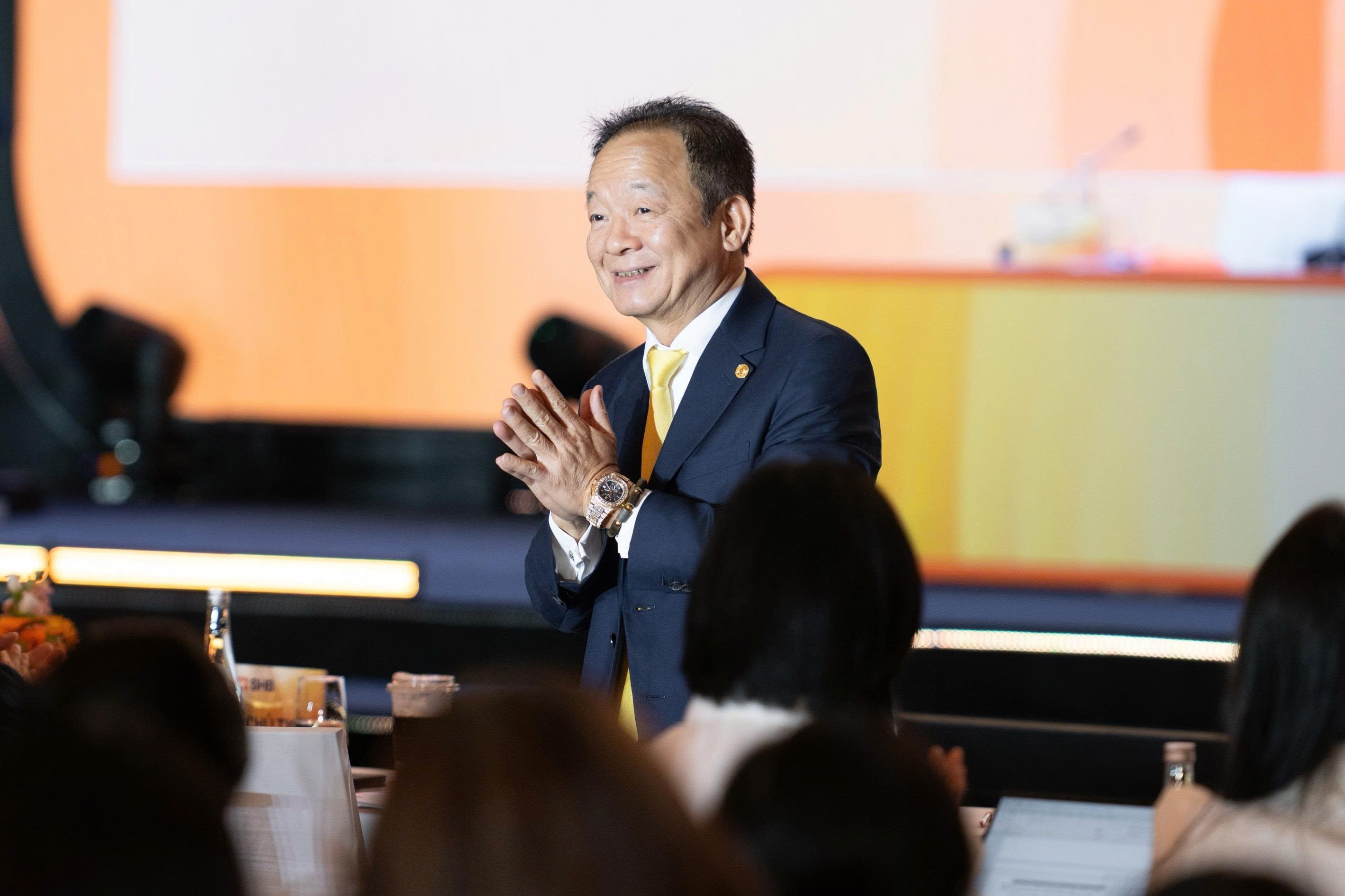 SHB 'thay ao moi', chuan bi xay tru so 14 tang tai Ha Noi hinh anh