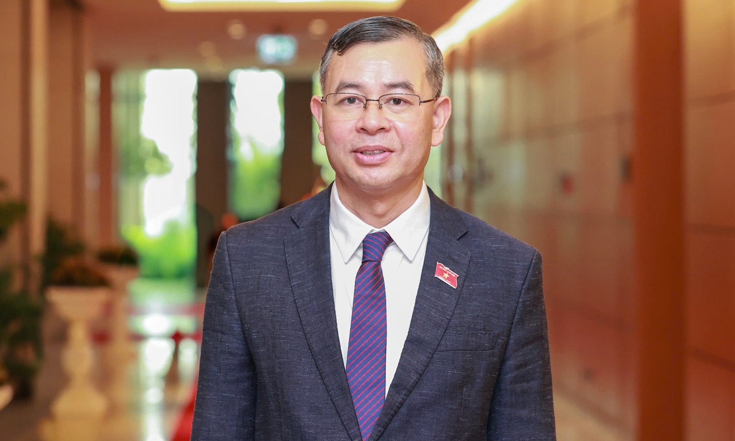 Bo truong Tai chinh Ngo Van Tuan dam nhan them nhiem vu hinh anh