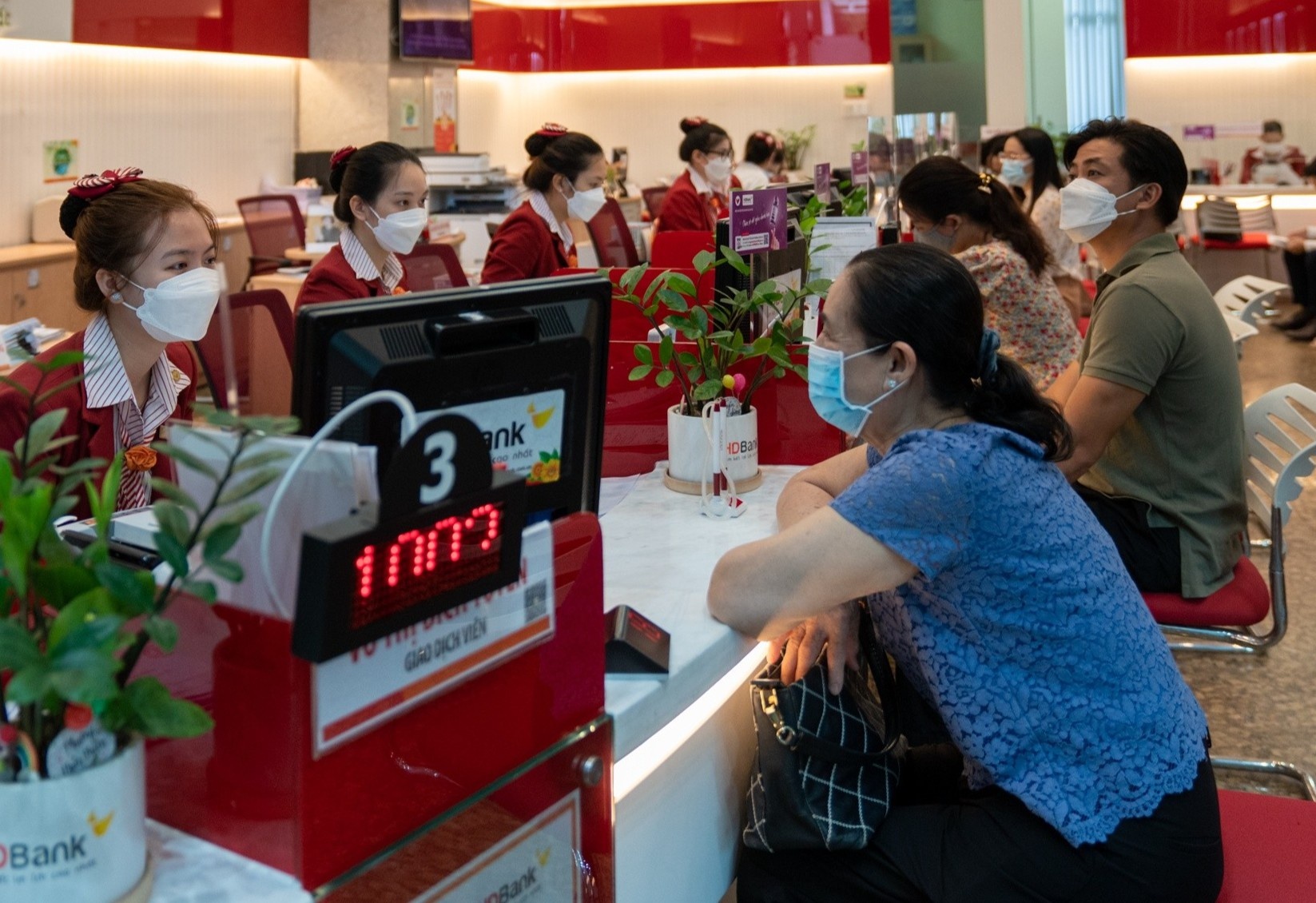 Bo de xuat ngan hang phai cung cap thong tin tai khoan nguoi nop thue hinh anh