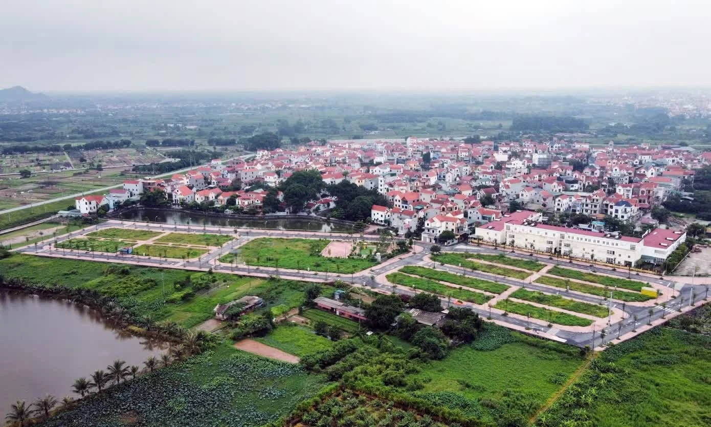 bất động sản ảnh 2