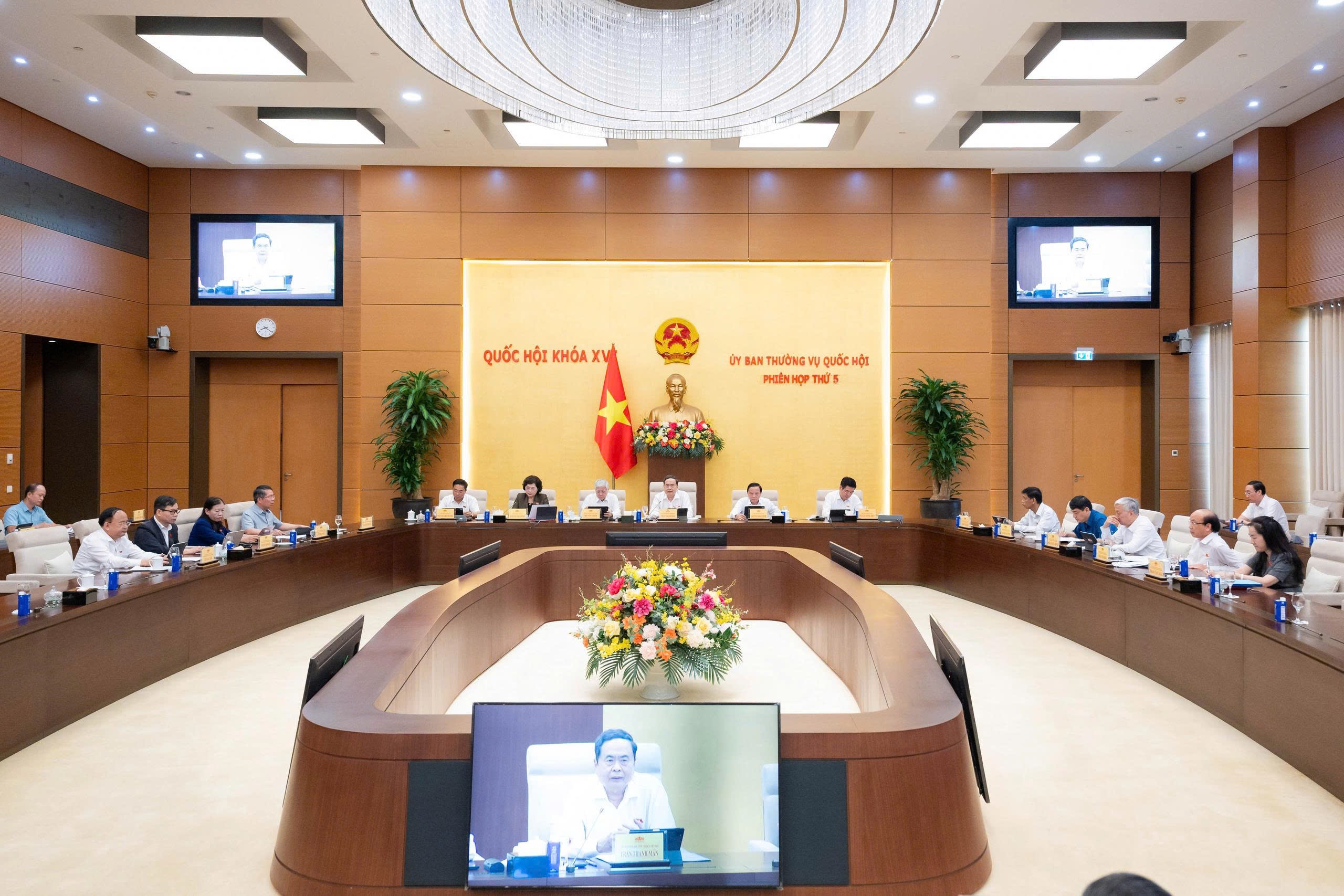 Ng&acirc;n h&agrave;ng Nh&agrave; nước ảnh 1