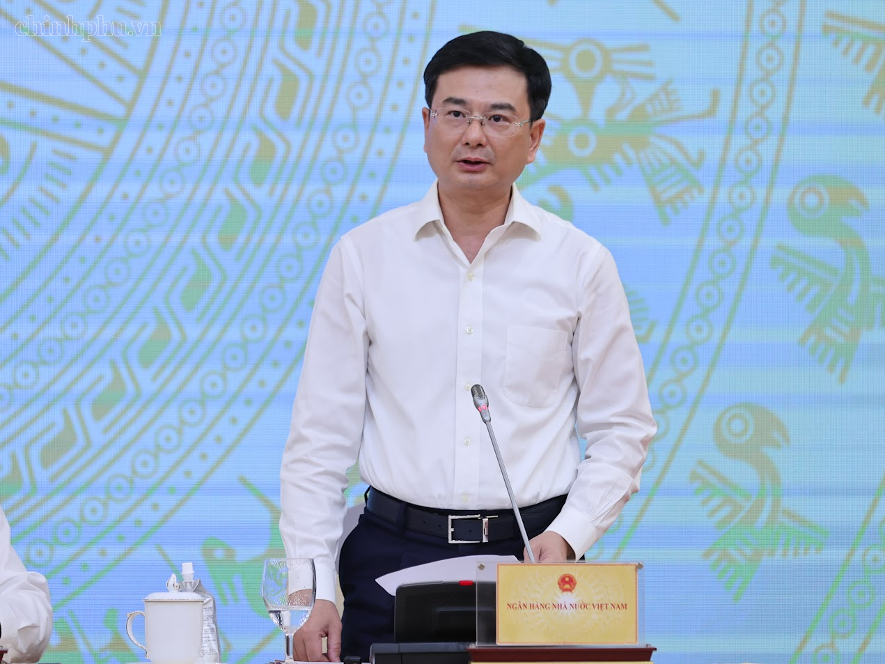 tăng trưởng ảnh 2