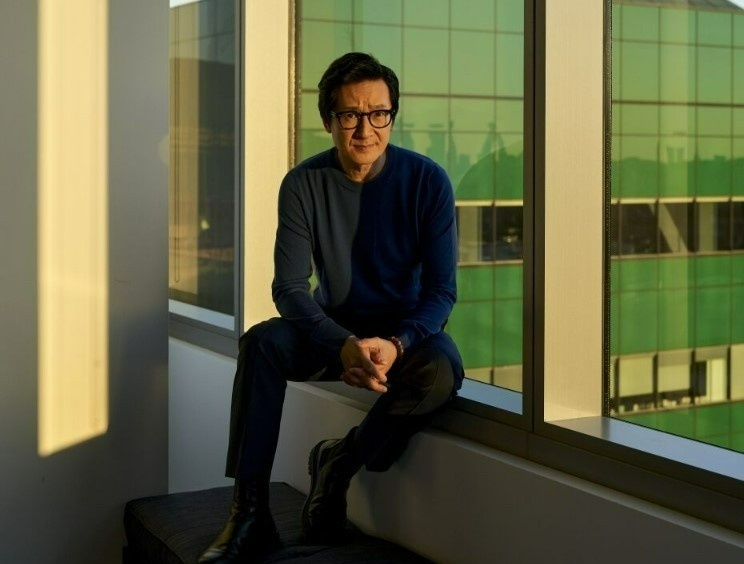 Quan Ke Huy,  Qua cau vang,  Hollywood anh 5