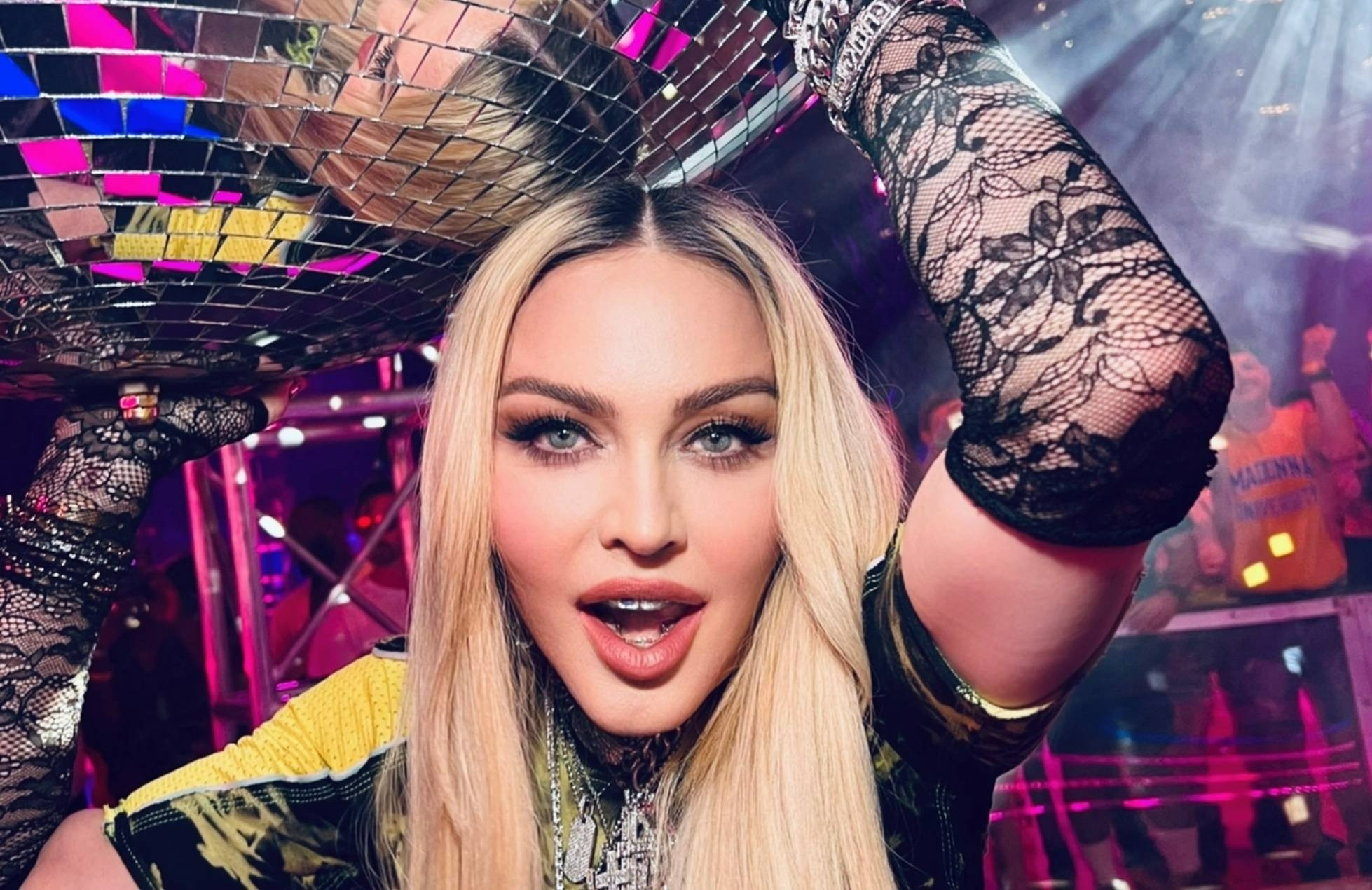 Madonna ky niem 40 nam su nghiep am nhac hinh anh