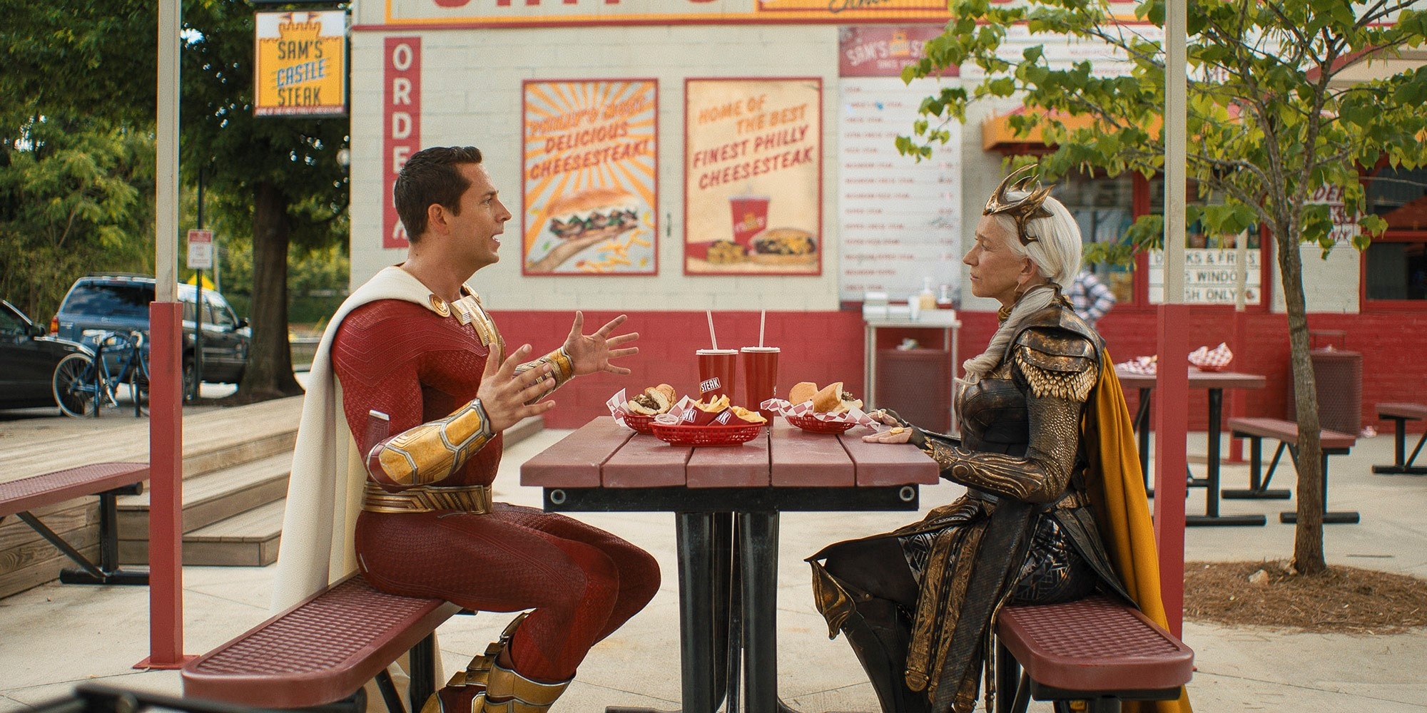Shazam 2,  DCU,  Helen Mirren anh 1