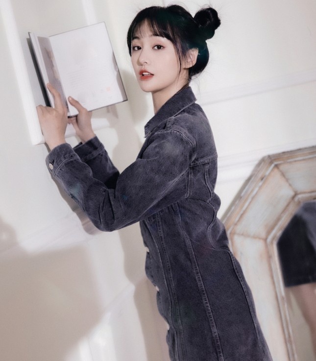 Trinh Sang,  Truong Hang,  Vuon sao bang,  con trinh sang anh 2