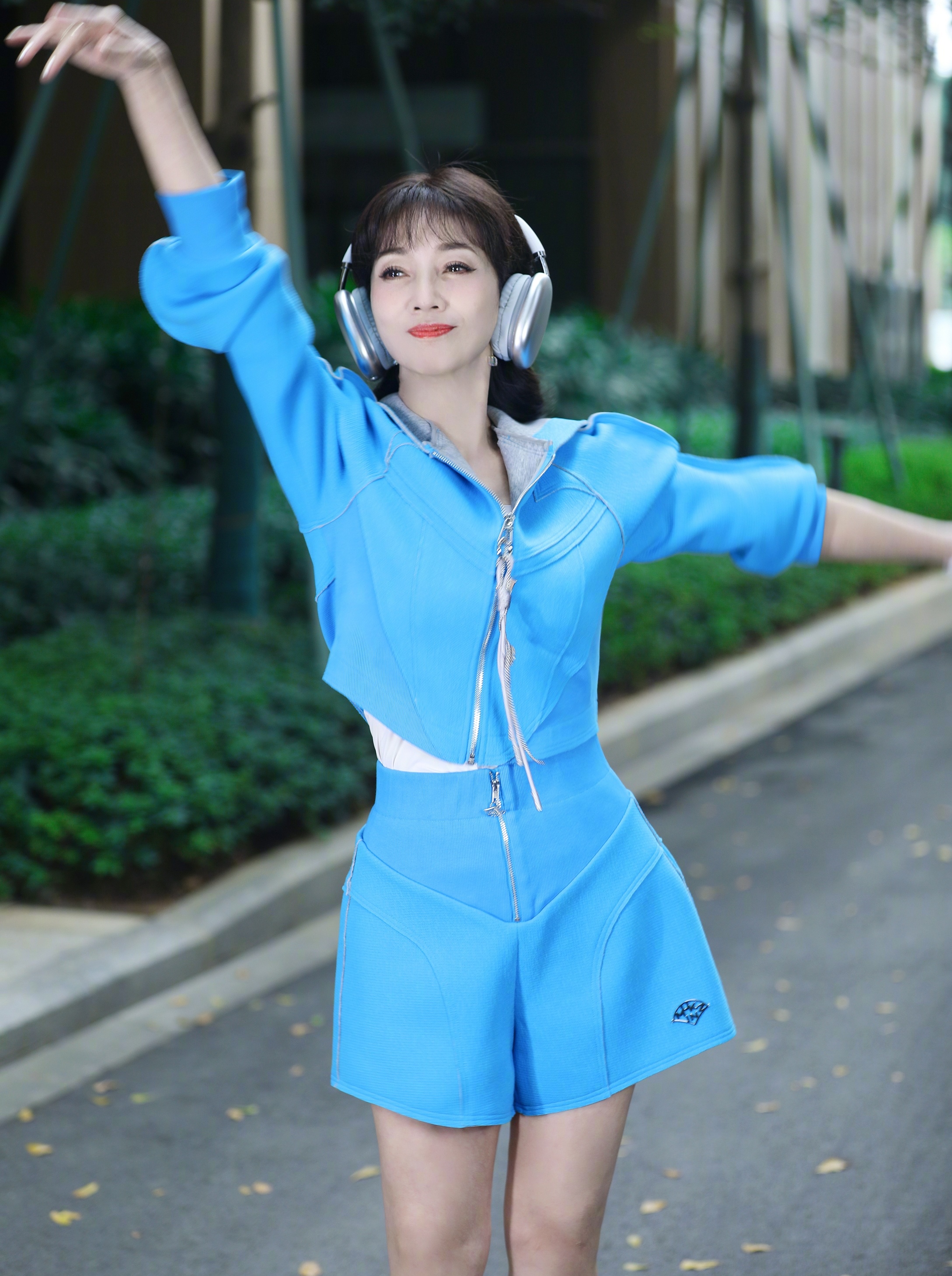 Triệu Nhã Chi, Bạch Nương Tử, Bến Thượng Hải, Sao Hoa ngữ, Phùng Trình Trình ảnh 14 Trieu Nha Chi, Bach Nuong Tu, Ben Thuong Hai, Sao Hoa ngu, Phung Trinh Trinh anh 14