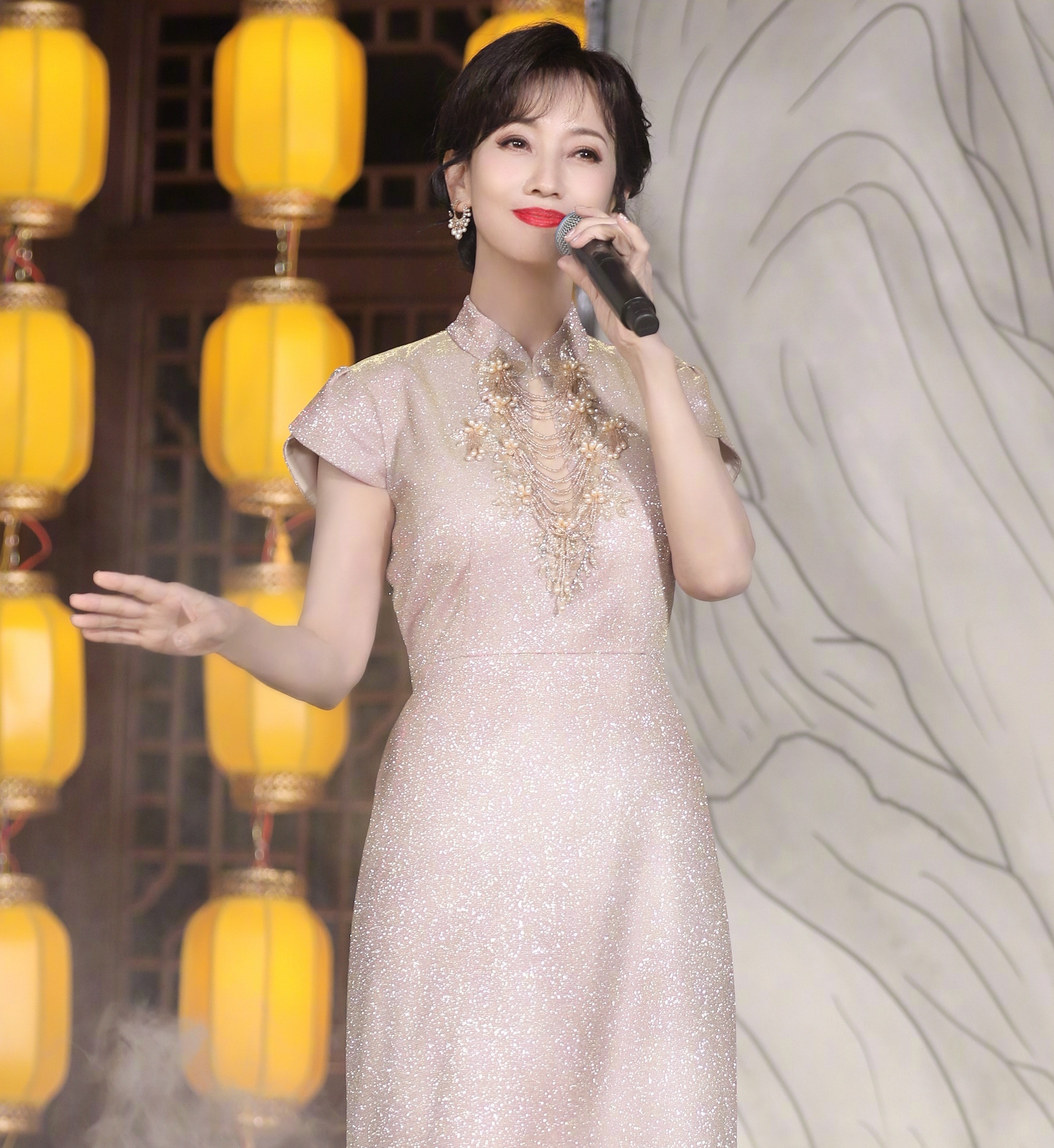 Triệu Nhã Chi, Bạch Nương Tử, Bến Thượng Hải, Sao Hoa ngữ, Phùng Trình Trình ảnh 7 Trieu Nha Chi, Bach Nuong Tu, Ben Thuong Hai, Sao Hoa ngu, Phung Trinh Trinh anh 7