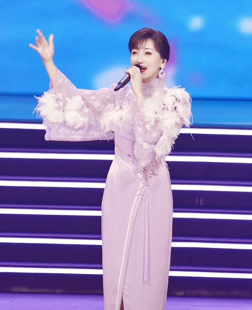 Triệu Nhã Chi, Bạch Nương Tử, Bến Thượng Hải, Sao Hoa ngữ, Phùng Trình Trình ảnh 8 Trieu Nha Chi, Bach Nuong Tu, Ben Thuong Hai, Sao Hoa ngu, Phung Trinh Trinh anh 8