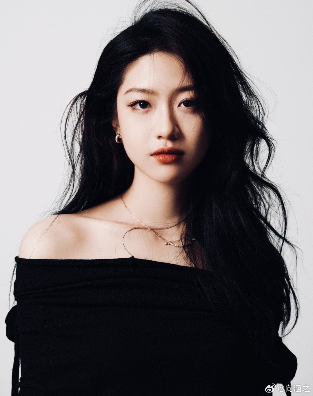 Vuong Anh Lo,  Huong Ham Chi,  Ho Lien Hinh,  Duong Mich,  Dang Vi,  La Van Hi,  sao Hoa ngu anh 20