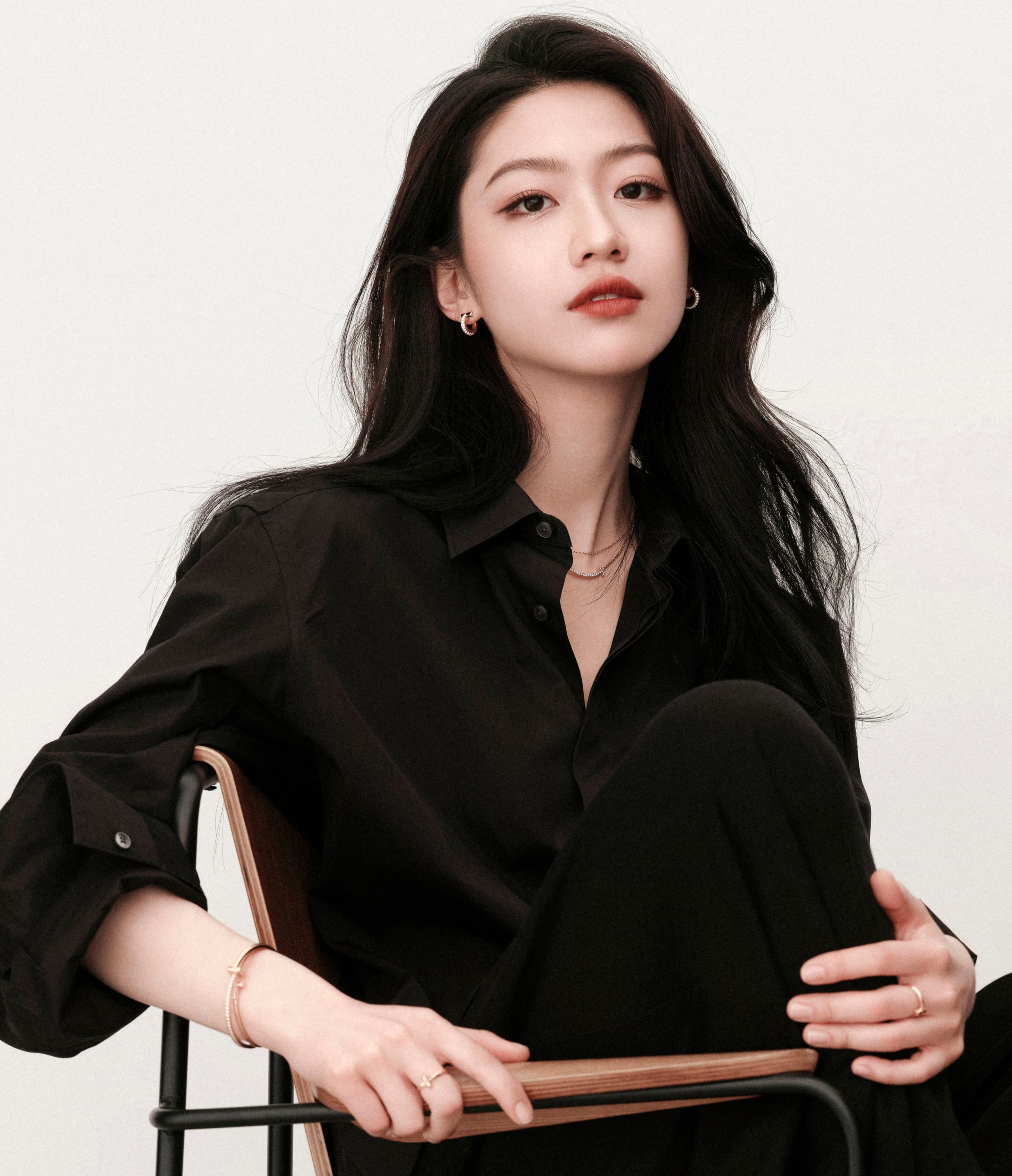 Vuong Anh Lo,  Huong Ham Chi,  Ho Lien Hinh,  Duong Mich,  Dang Vi,  La Van Hi,  sao Hoa ngu anh 1