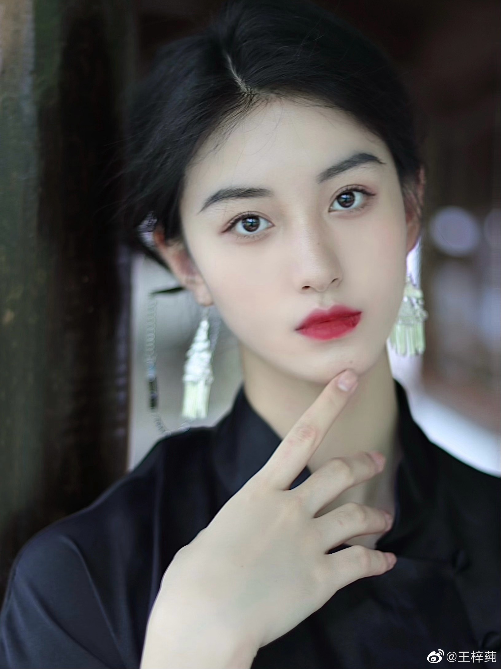 Tieu Long Nu,  Vuong Tu Thuan,  Than dieu dai hiep,  Than dieu hiep lu,  Kim Dung,  Trieu Hoa Vi,  sao Hoa ngu anh 13