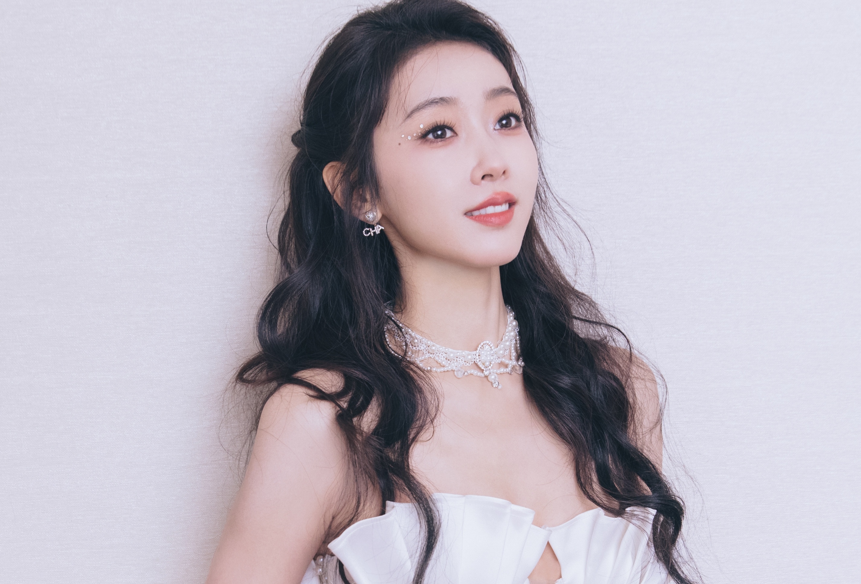 Truong Vu Ky,  Kim DUng,  Vuong Tinh,  Tuyen Lo,  Hoang Hi Ngan,  Phong Than,  sao Hoa ngu,  Tieu ngao giang ho anh 9