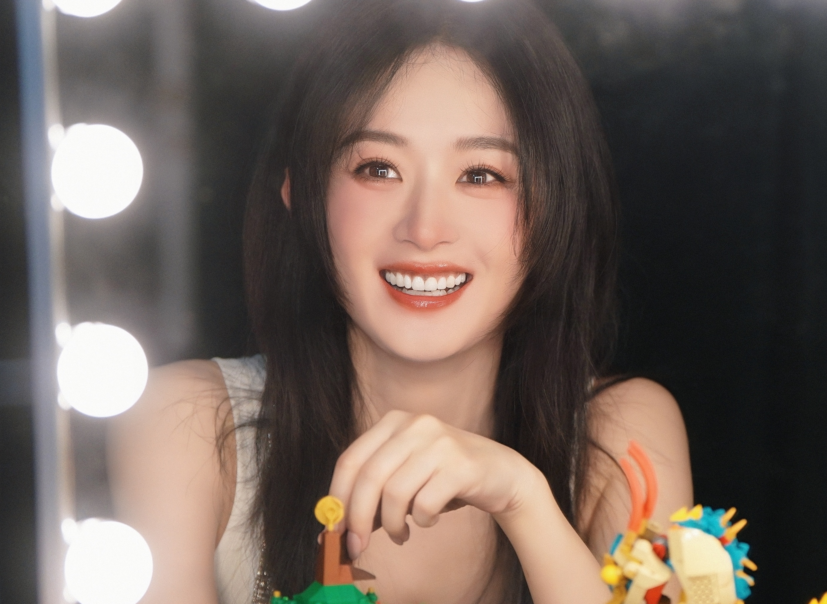 Trieu Le Dinh,  Duong Mich,  Duong Yen,  Luu Diec Phi,  Luu Thi Thi,  Angelababy,  sao Hoa ngu anh 5