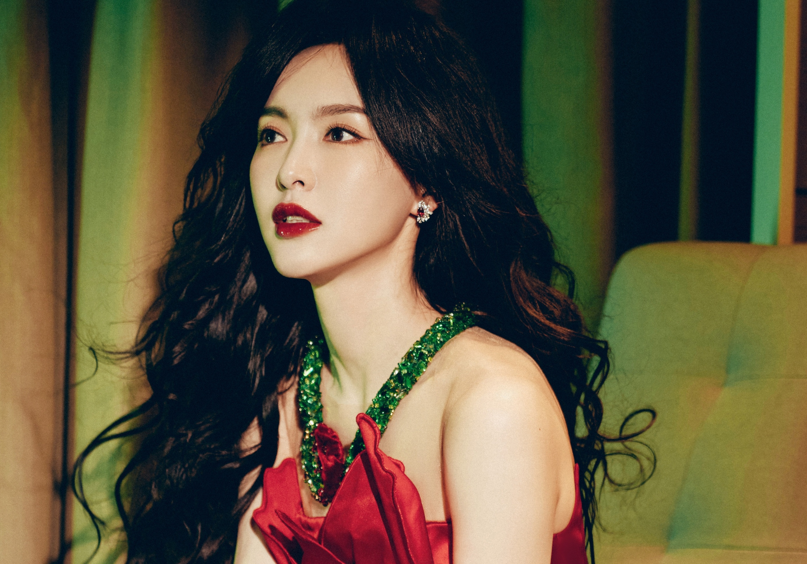 Trieu Le Dinh,  Duong Mich,  Duong Yen,  Luu Diec Phi,  Luu Thi Thi,  Angelababy,  sao Hoa ngu anh 12