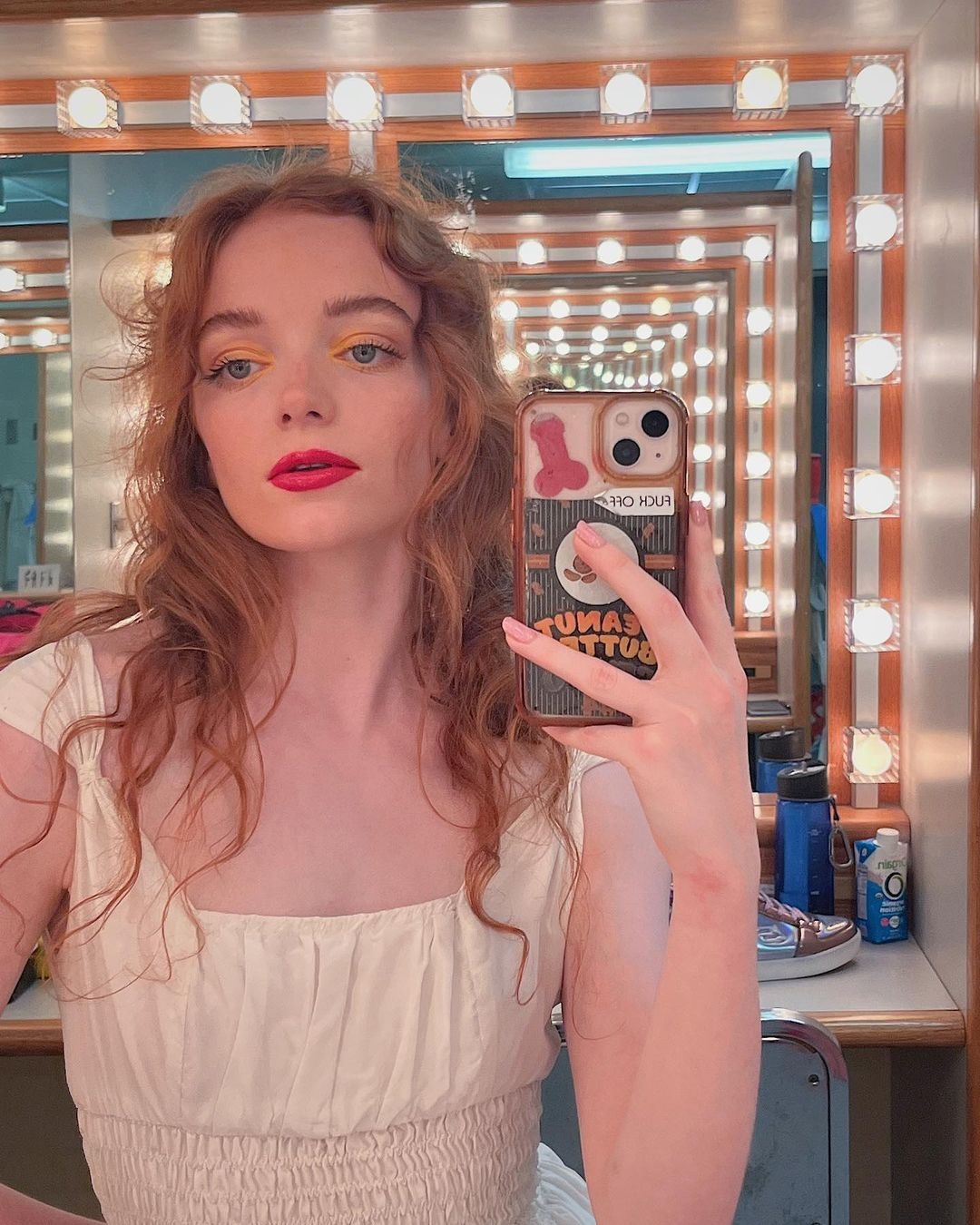 Vũ công, qua đời, dị ứng ảnh 2 Vu cong, qua doi, di ung anh 2