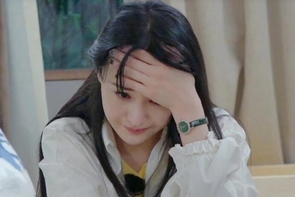 Trinh Sang lai bi to bao hanh, bo roi con hinh anh