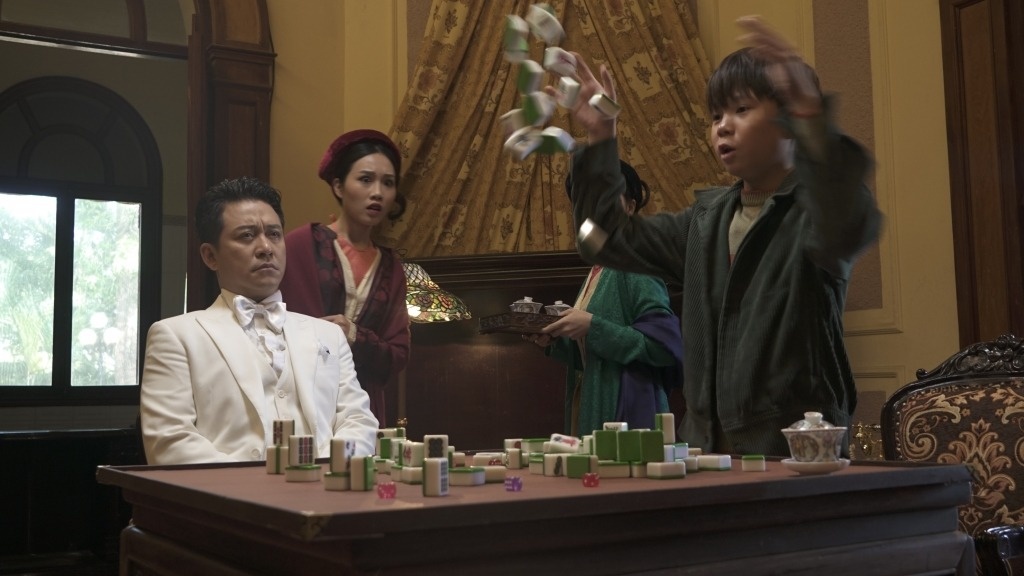 'Dao, pho va piano' - hoai niem, cam xuc nhung kich ban day lo hong hinh anh