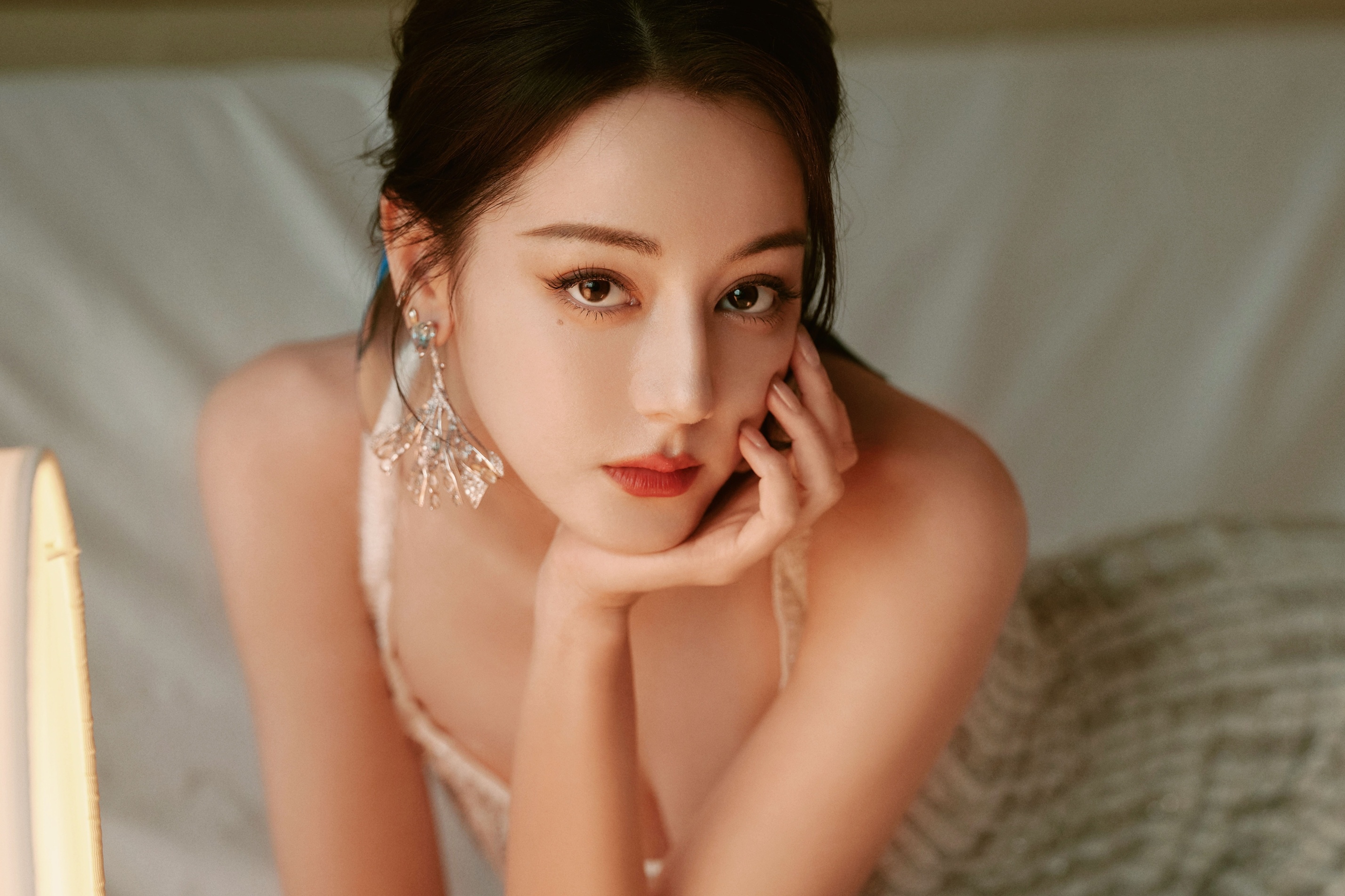 Dich Le Nhiet Ba gap kho khan hinh anh