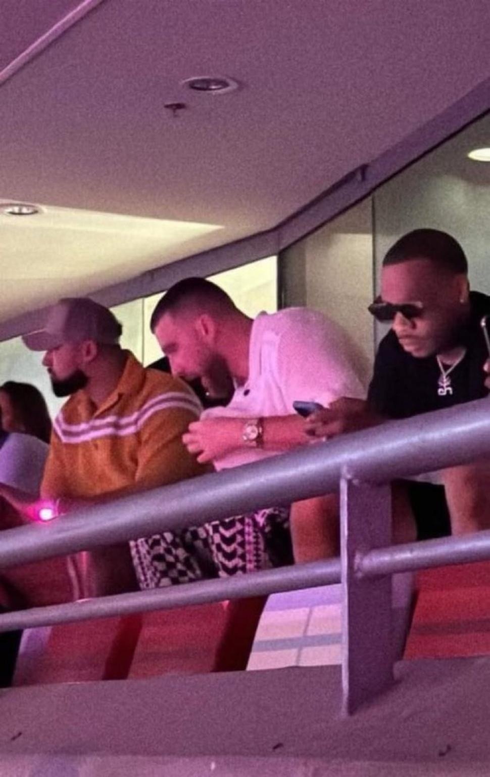 Taylor Swift, Eras Tour, tình yêu ảnh 1 Taylor Swift, Eras Tour, tinh yeu anh 1