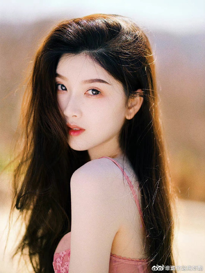 Hong Lau Mong,  Truong Mieu Di,  Quan Hieu Dong,  Sao Hoa ngu,  Bien Trinh anh 13