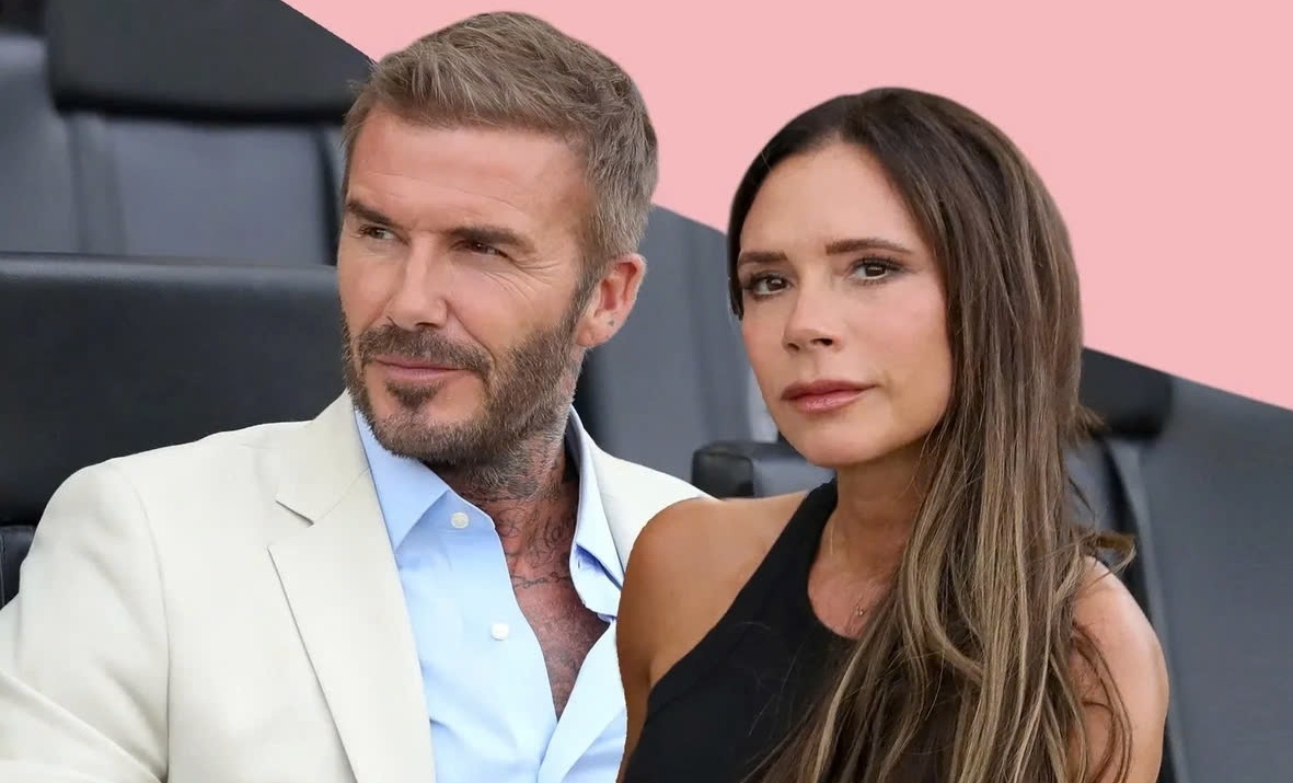 Ly do Victoria Beckham khong bao gio cuoi khi chup anh hinh anh