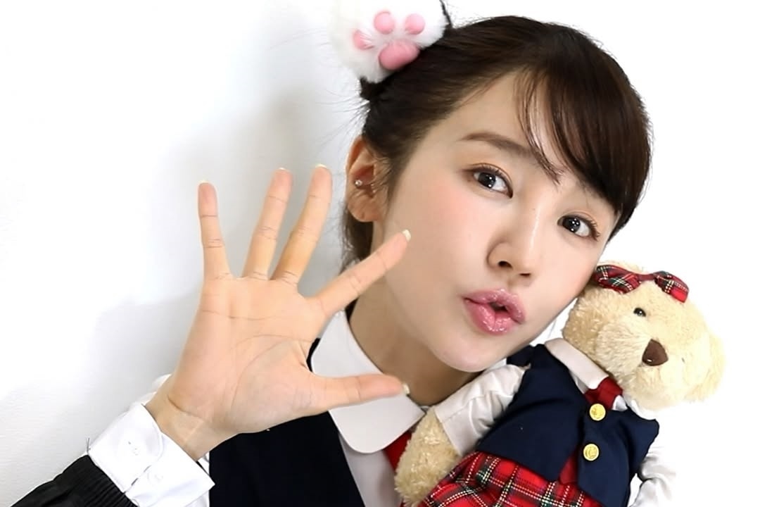 Nhan sac cua 'thai tu phi' Yoon Eun Hye o tuoi 41 hinh anh