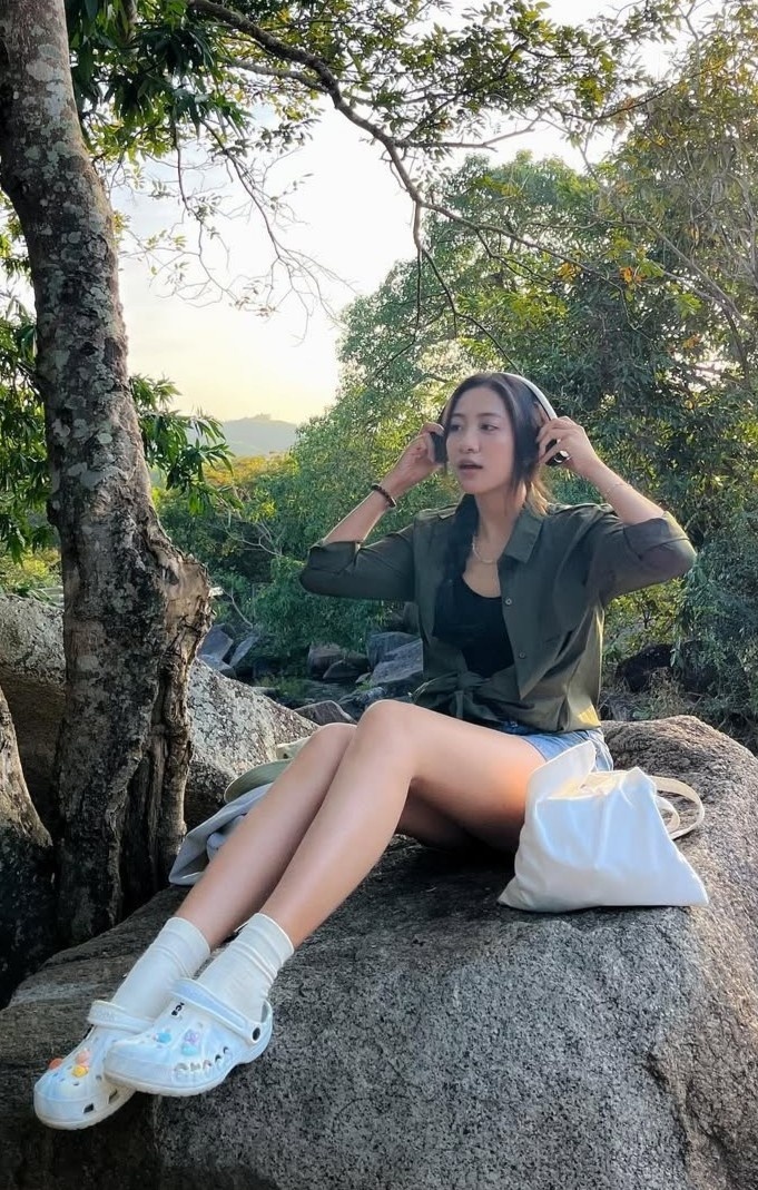 Thich_cai_cach_hoa_minh_vao_thien_nhien_va_dam_chim_trong_am_nhac_photooftheday_music_naturephotography_instagood_goodvibes_HTL_TrucLinh_1.jpg