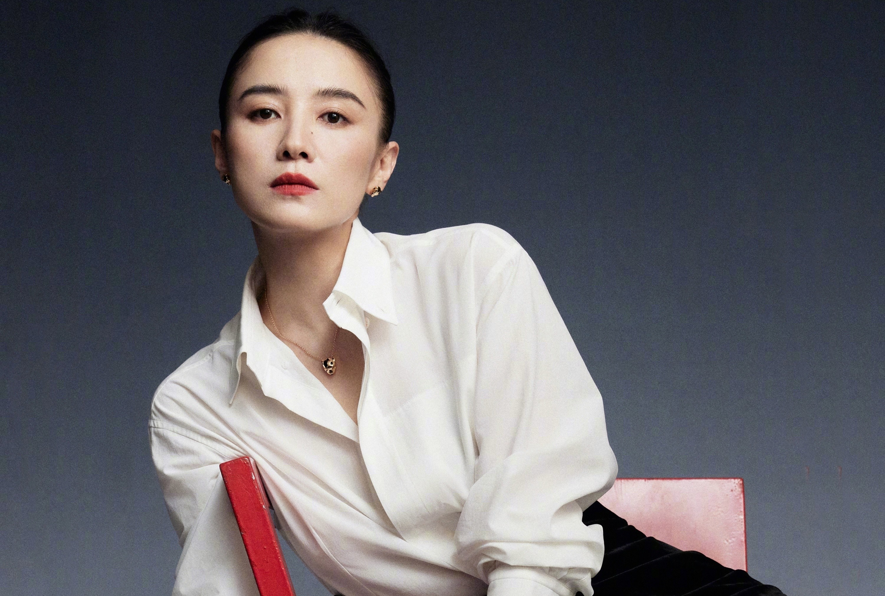 'Nu hoang canh nong' khien Luu Diec Phi xau ho hinh anh