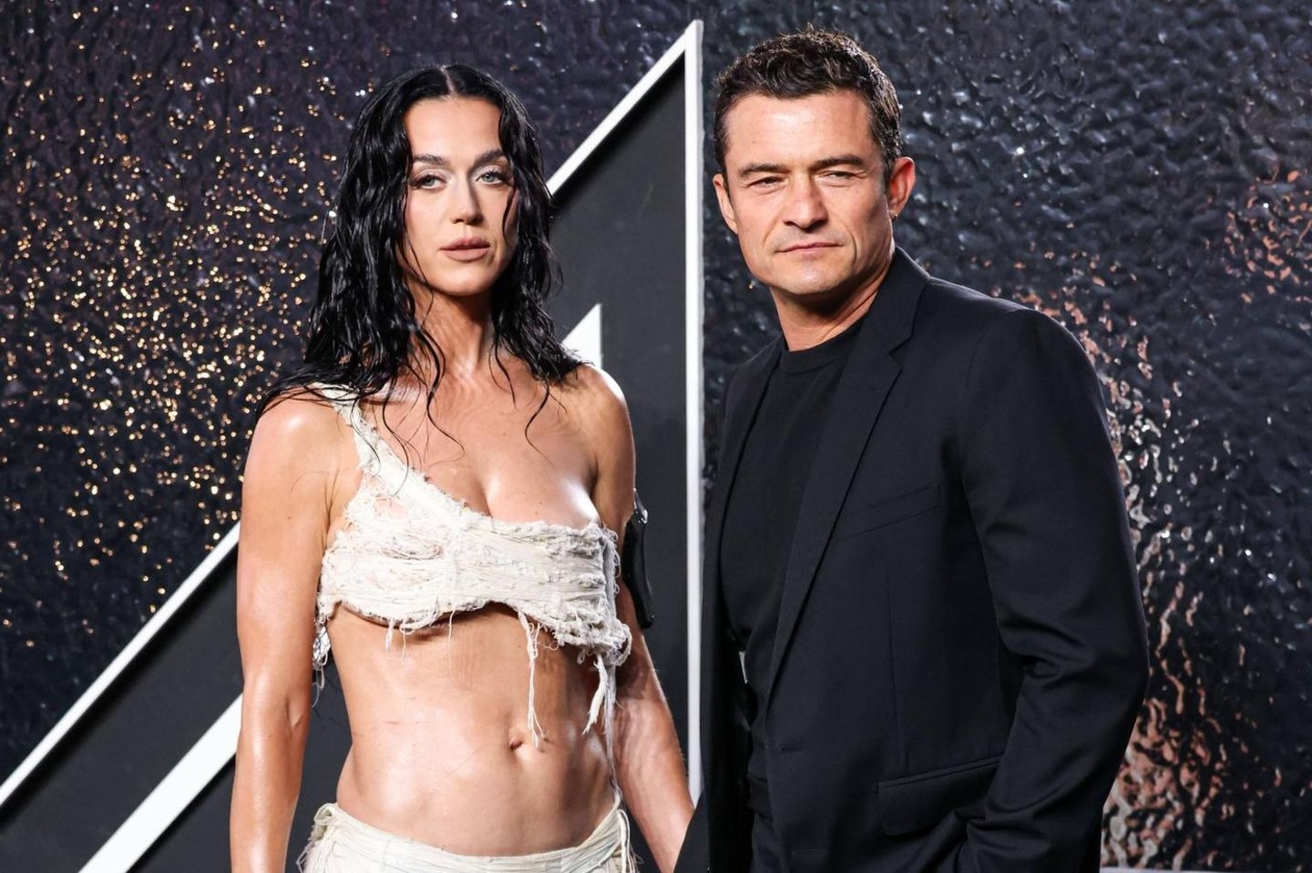 Katy Perry chinh thuc len tieng hinh anh