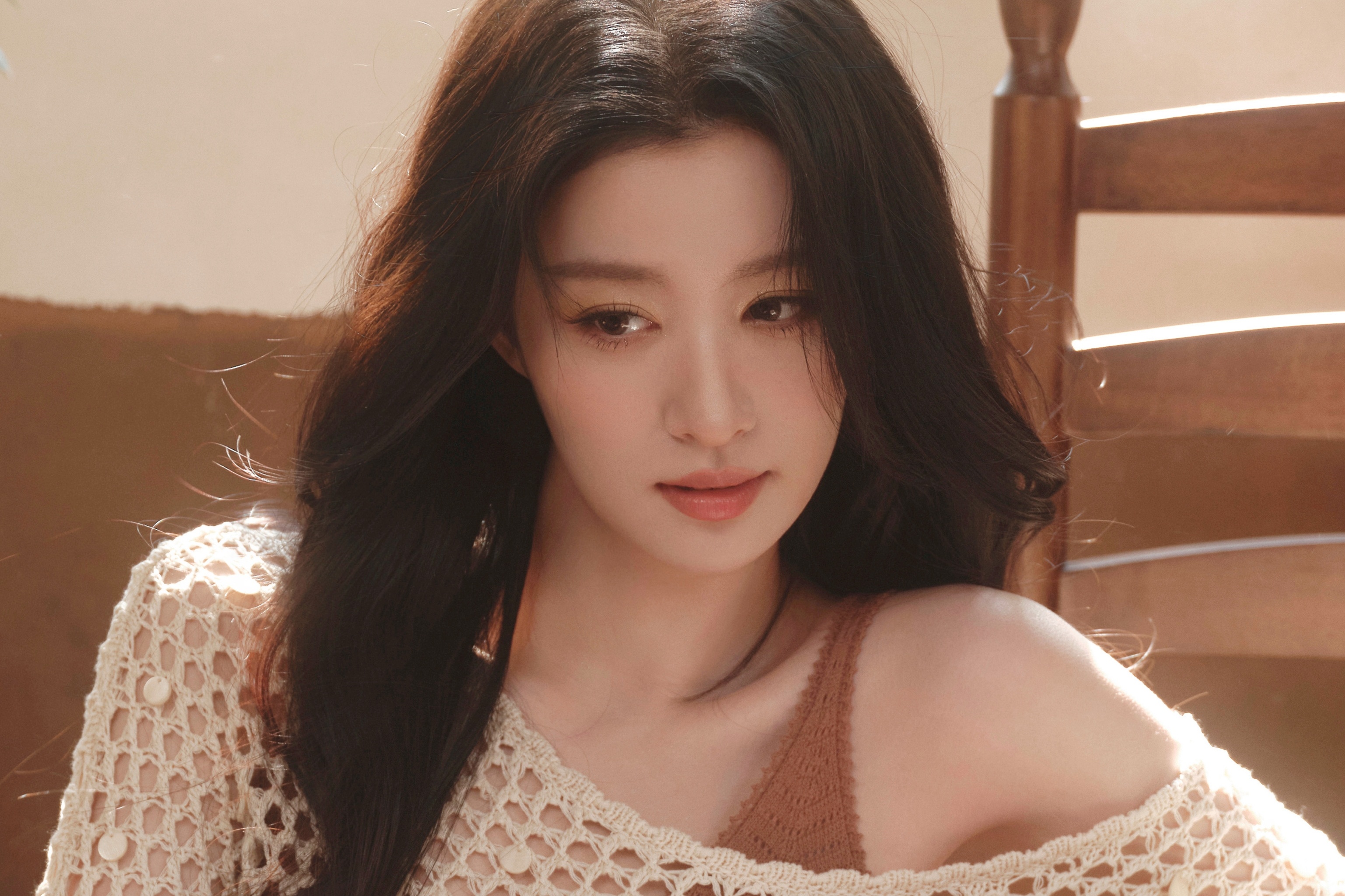 My nhan Hoa ngu bi fan chi trich hinh anh