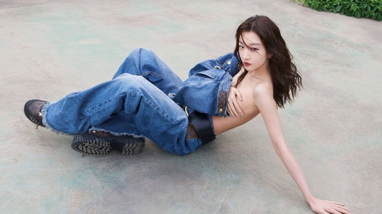 Chau Dong Vu bi nghi chia tay ban trai kem 5 tuoi hinh anh