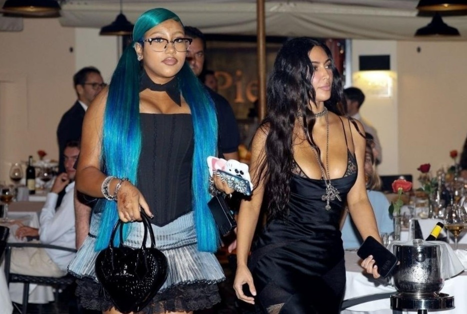 Con gai Kim 'sieu vong ba' gay chu y hinh anh