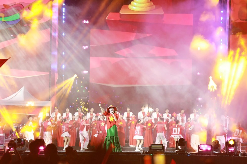 Concert Việt Nam trong tôi gây quỹ 4,2 tỷ đồng giúp miền Trung
