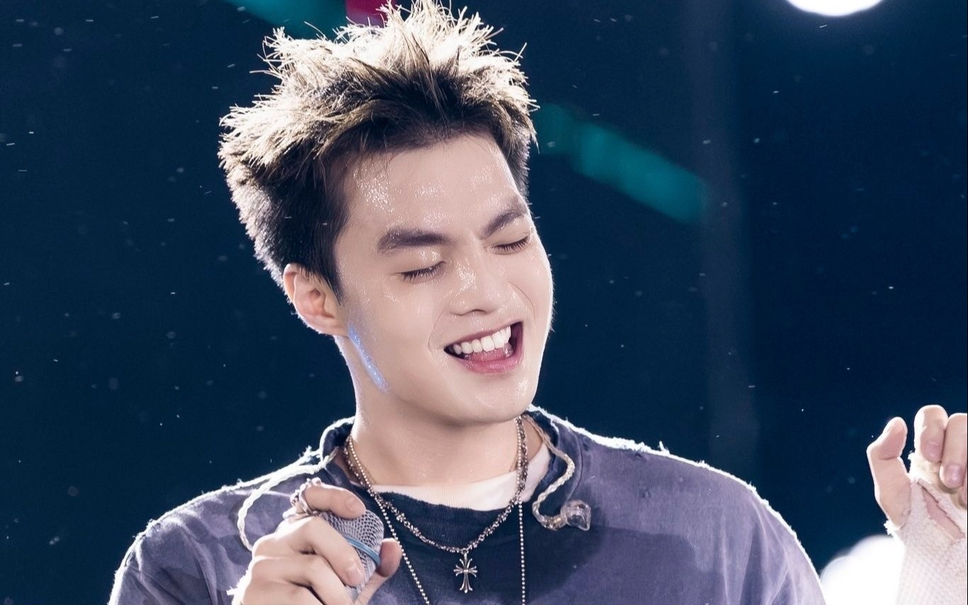 Phia Negav dinh chinh va xin loi hinh anh