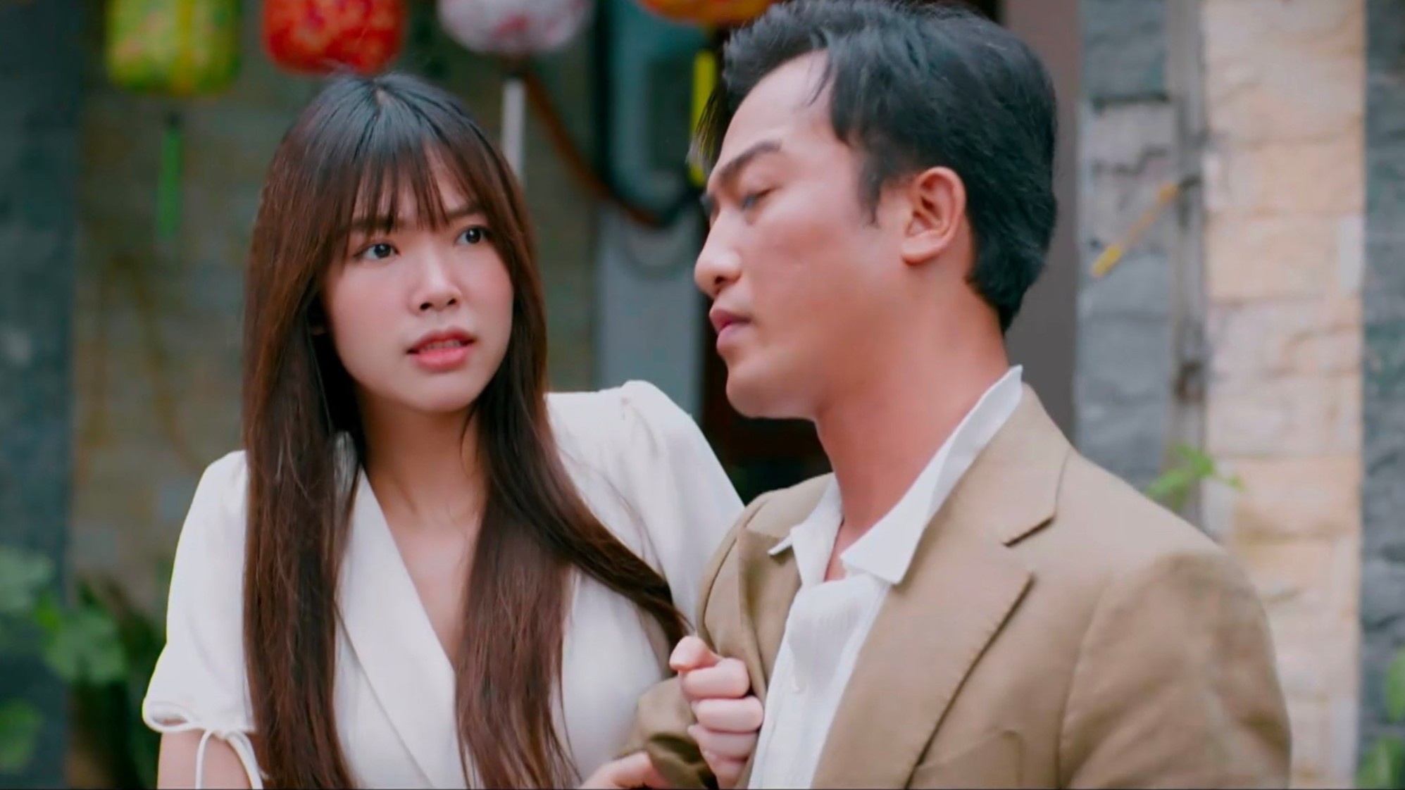 Vai cua Doan Quoc Dam gay tranh cai hinh anh