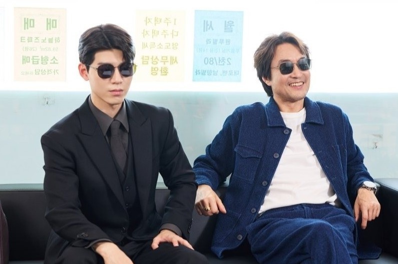 Bậc thầy hoà giải Shin's Project phim kịch tính pha hài hước