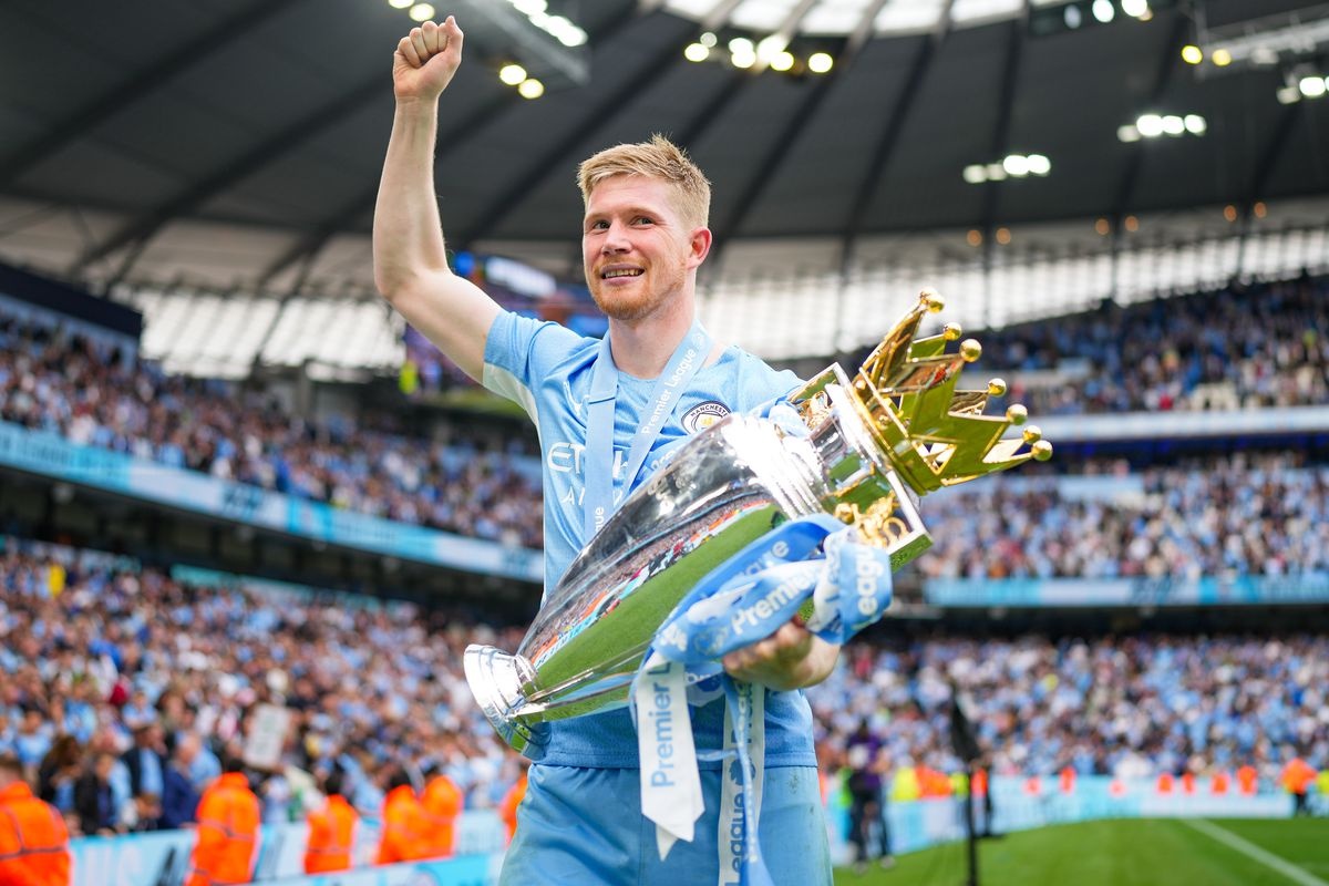 Ai thay the Kevin De Bruyne tai Manchester City? hinh anh