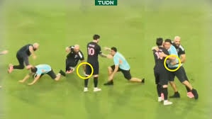 Khoanh khac CDV 'ha guc' ve si cua Messi hinh anh