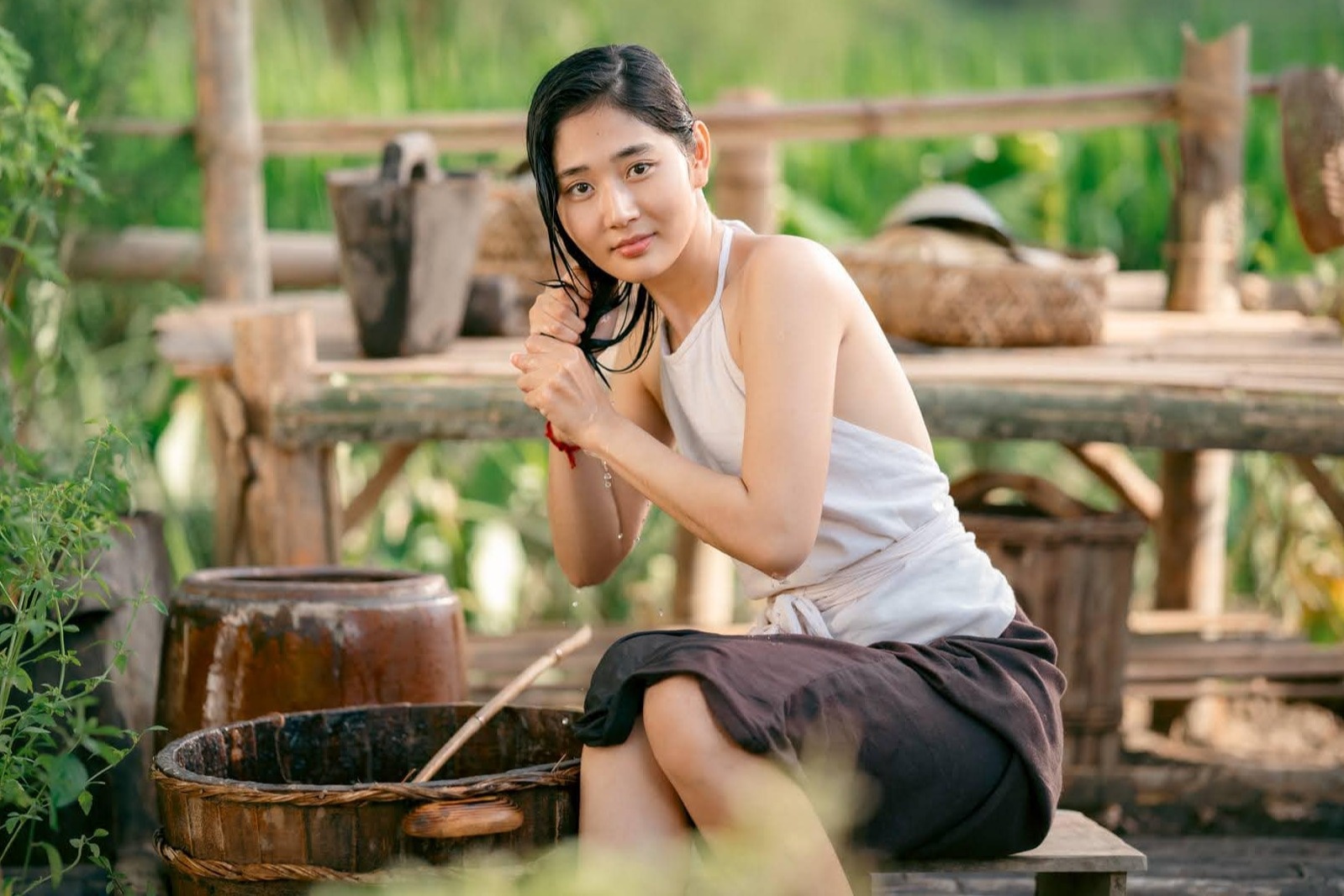 Hoang Nam va nghich ly 'Den am hon' hinh anh