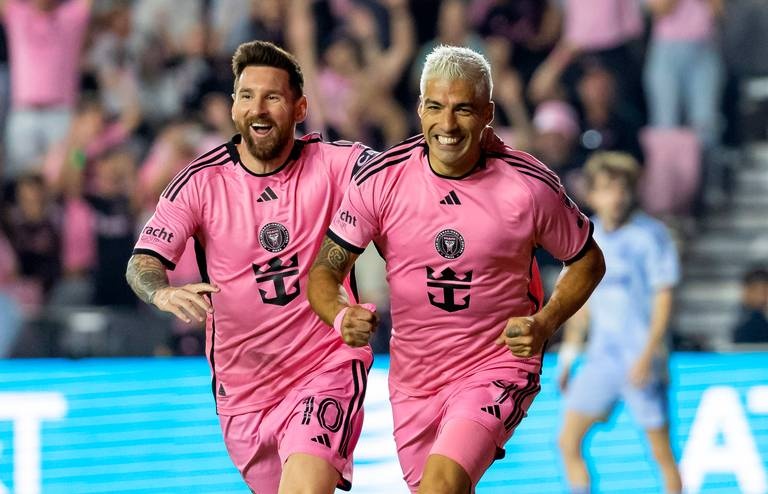 Khong nhan ra Suarez hinh anh