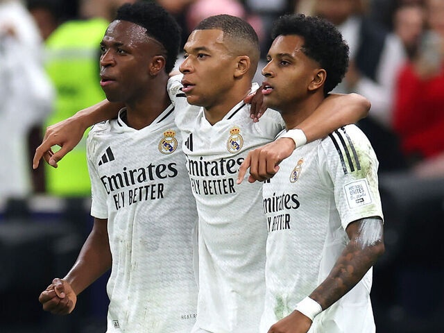 Nhung 'tam tau' hay nhat the gioi mua nay hinh anh