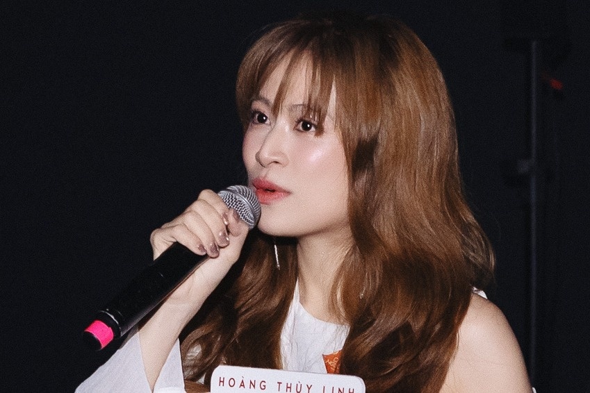 Hoang Thuy Linh nhac lai on ao bi chi trich 'trich thuong' hinh anh