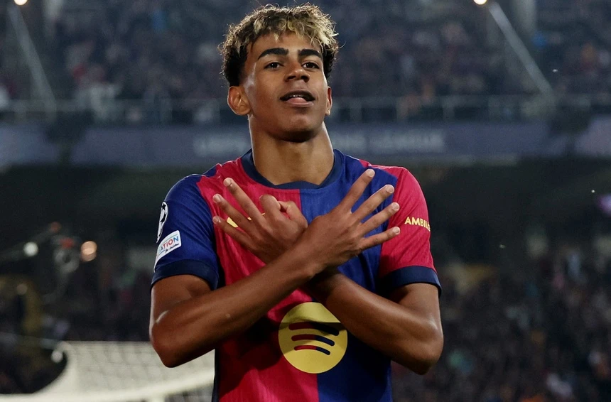 Man trinh dien dang cap cua Yamal trong tran Barca dai thang Dortmund hinh anh