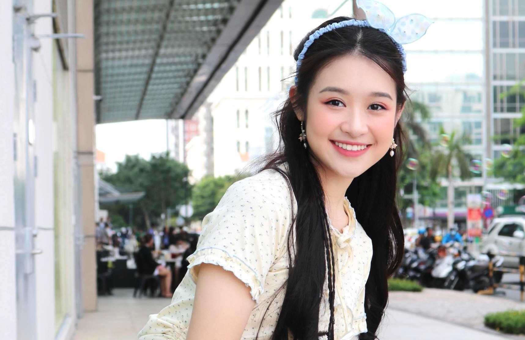 Doi thuong cua dien vien 17 tuoi Bao Ngoc hinh anh