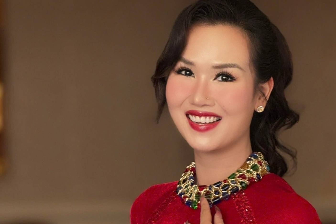 Vo Ha Tram len tieng hinh anh