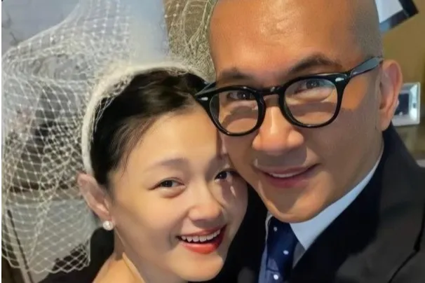 Khong nhan ra chong Tu Hy Vien hinh anh