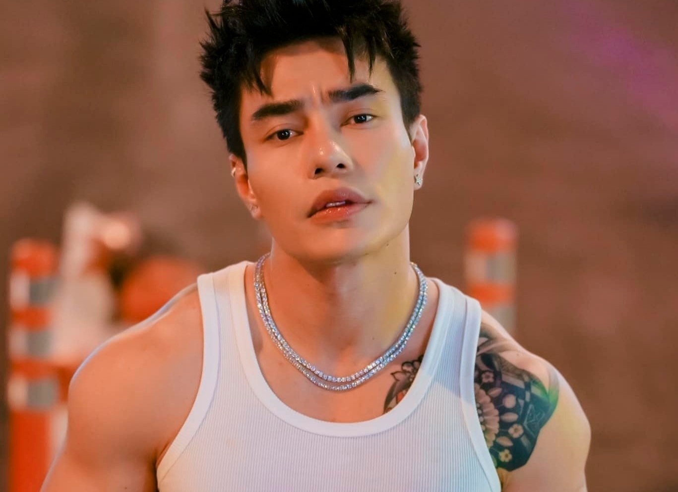 Le Duong Bao Lam noi ve tin ly than vo hinh anh