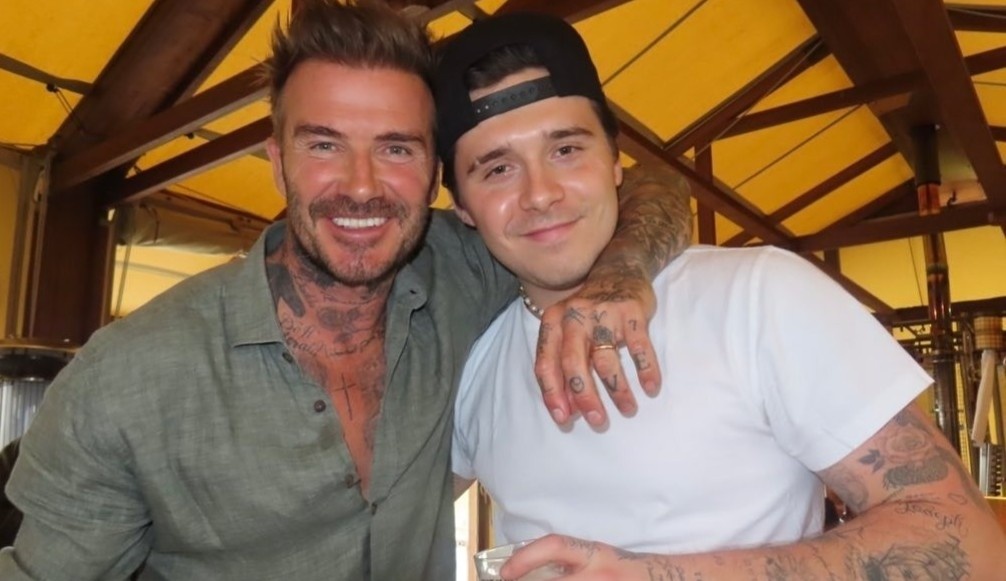 Con trai phu phang voi David Beckham hinh anh